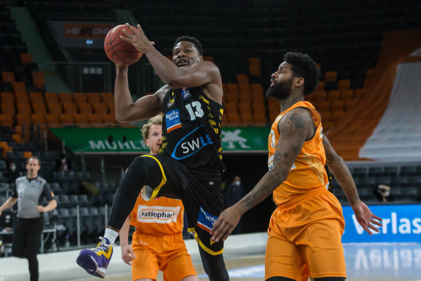 应沉稳和精 应沉稳和精