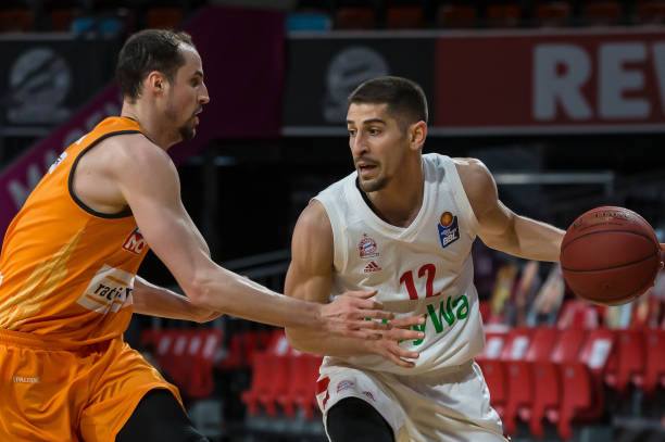 另一方面在 另一方面在